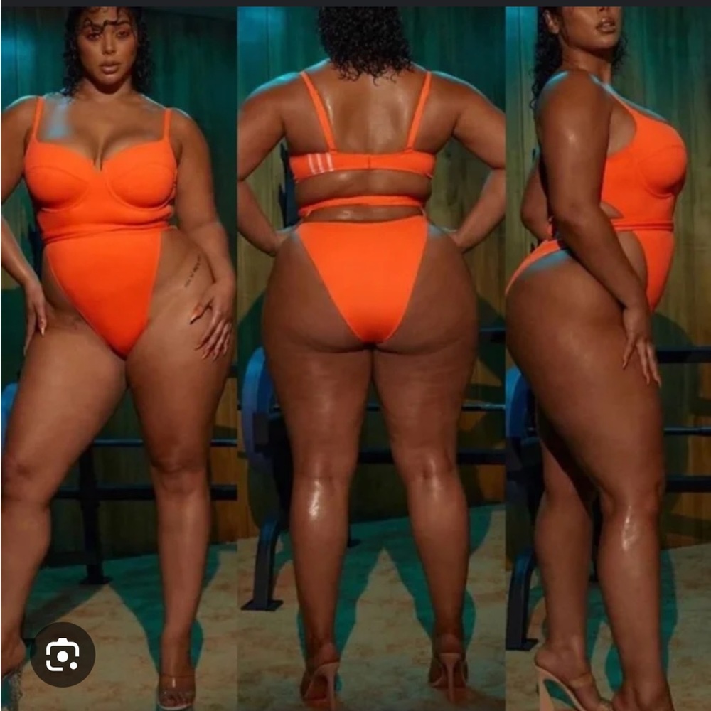 Ivy Park Plus size swim suit